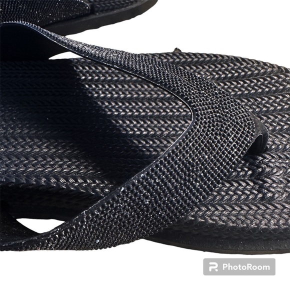 Capelli, New York Black Glitter Textured Flip-Flops Size 10 - Picture 5 of 6